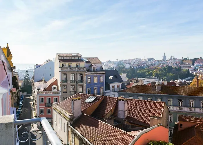 2 Beautiful Bdr Upscale Flat Embracing Tejo! 리스본